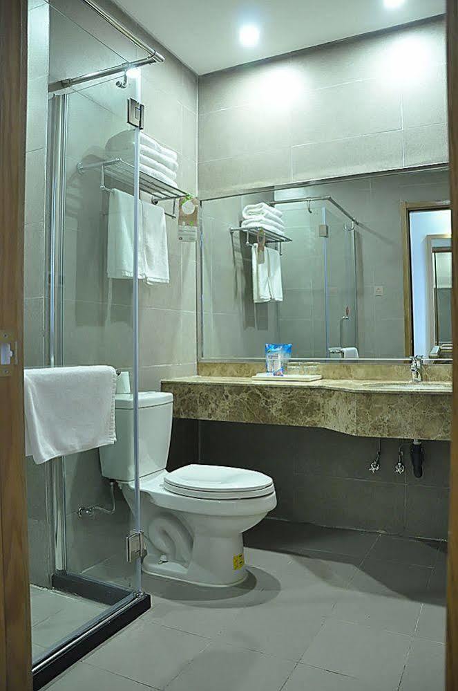 Отель Ibis Chuzhou 1912 Экстерьер фото